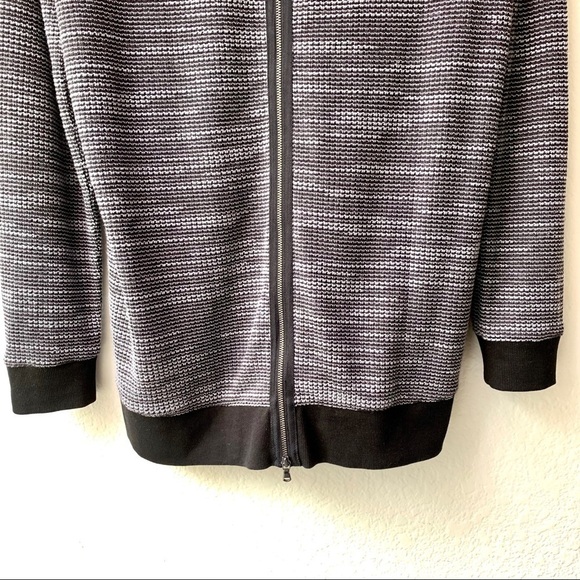 Lou & Grey Gray Black Zipper Back Knit Sweater M - Picture 7 of 8